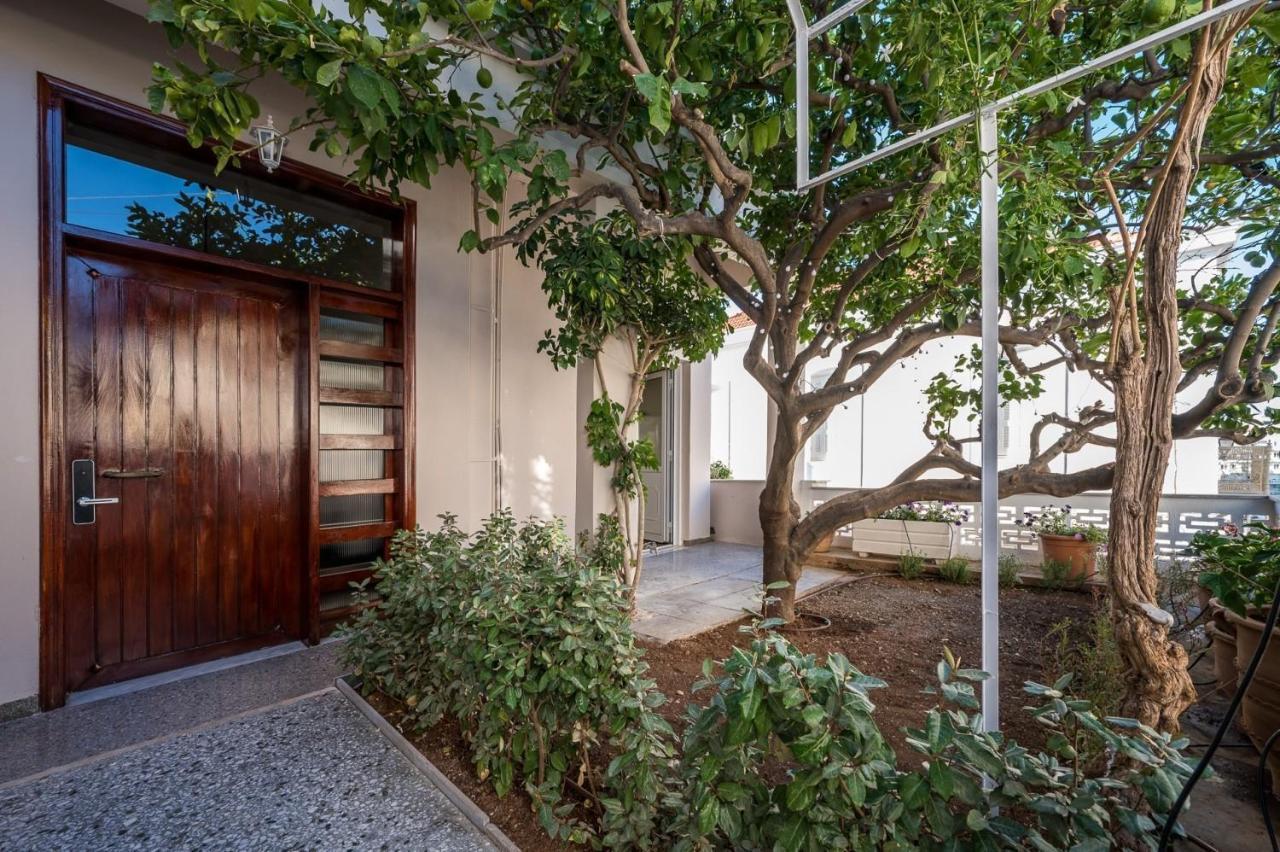 Sofias Lemontree Family House Agios Nikolaos (Crete)