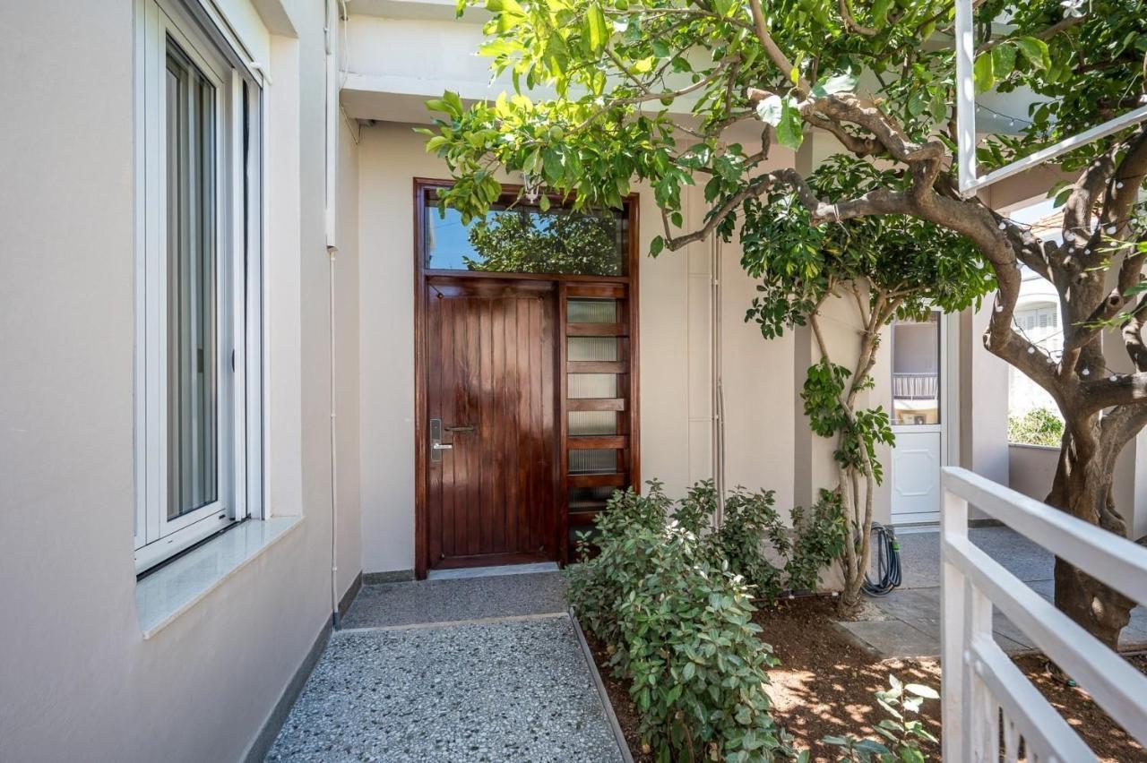 Sofias Lemontree Family House